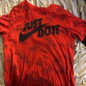 Mens Nike shirt